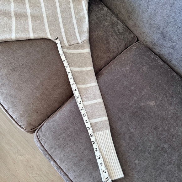 Adrienne Vittadini 2ply Cashmere Striped Turtleneck Sweater Classic Quiet Luxury - Picture 7 of 9